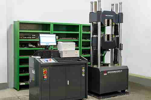 Universal Material Testing Machine